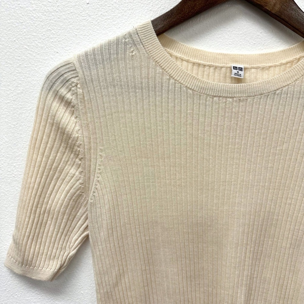 Uniqulo Wool Ribbed Knit Sweater Cream M - Picture 2 of 5